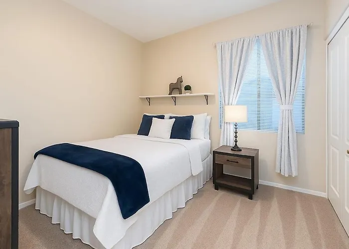 Holiday home Oasis, Near Stadiums And Sports Complex *