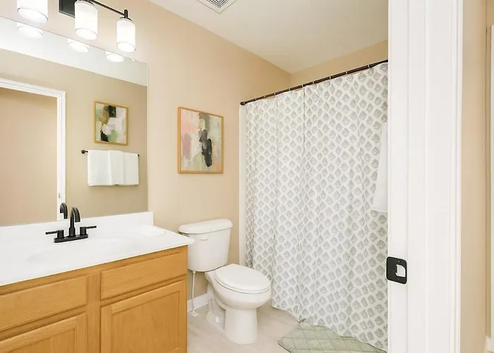 Oasis, Near Stadiums And Sports Complex Holiday home *